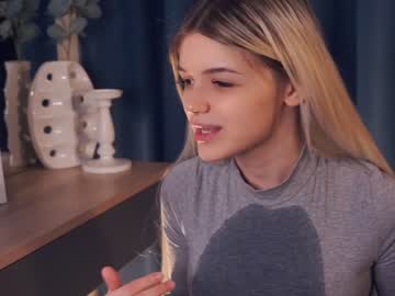 girl
        normabrandon cam image #3535956