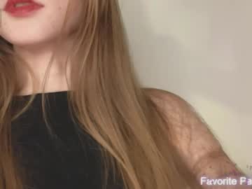 girl
        meghanesse cam image #5440550
