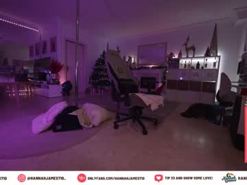 girl
        hannahjames710 cam image #429535