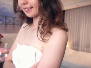 girl
        poopsie_oopsie cam image #4751377