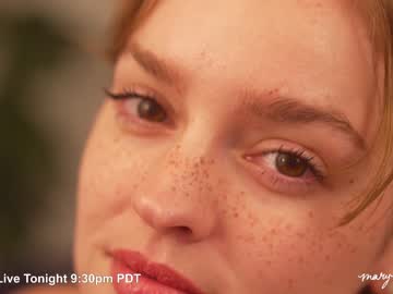 girl
        marymoody cam image #1808944