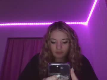 girl
        69thickchick69 cam image #3210671