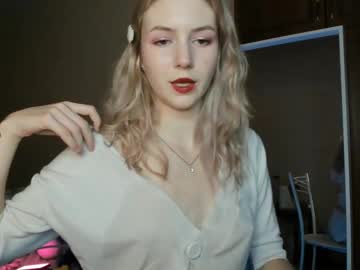 girl
        shawty_girl_ cam image #4910355