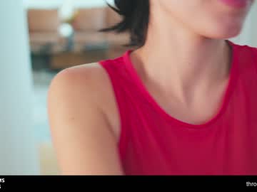 girl
        katdreams cam image #1332570