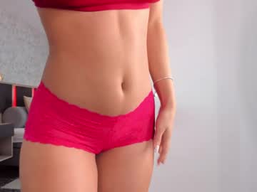 girl
        lili_foxy cam image #5138809