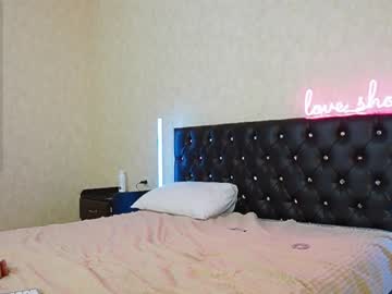 girl
        l0ve_sh0w cam image #4010593