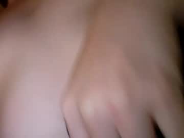 girl
        hockeywife cam image #1338092