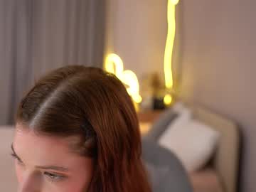girl
        happyvivy cam image #6746773