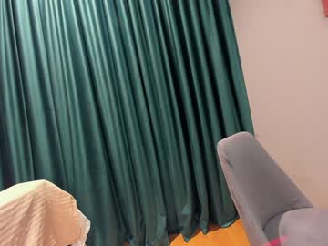 girl
        ehotlovea cam image #6793850