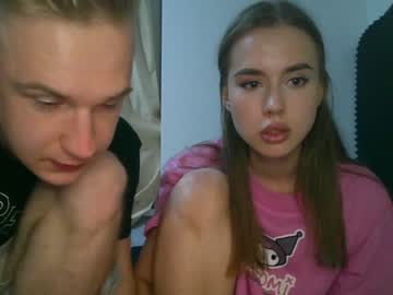 couple
        chemicalbae cam image #1700528