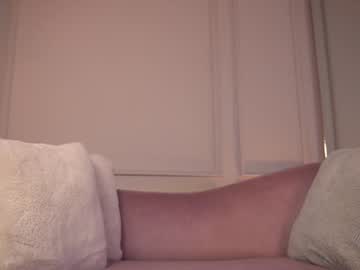 girl
        mariannacruzz cam image #5334098