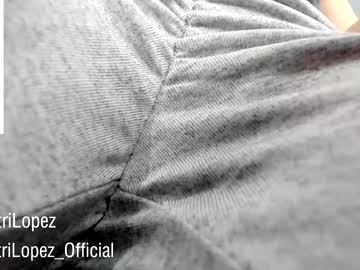 girl
        crazypaty cam image #1526360