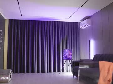 girl
        angel_luisa cam image #4613427