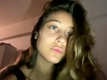 girl
        sassylilah cam image #2593825