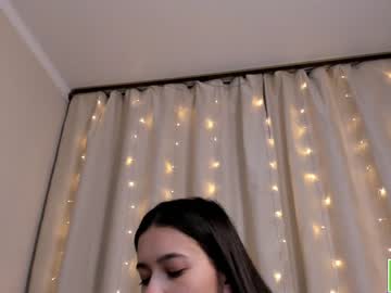 girl
        amandamedrano cam image #627901