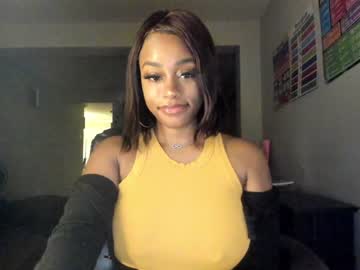 girl
        napudi1 cam image #2787201