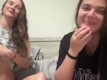 girl
        tanawaters cam image #1248194