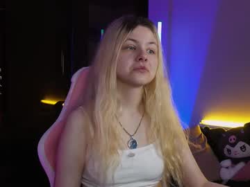 girl
        agnesscarterr cam image #6558227