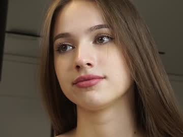 girl
        hecola cam image #5066293