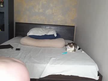 couple
        heetscum cam image #2488723