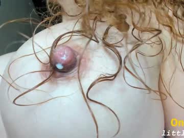 girl
        little_izzi cam image #1758279