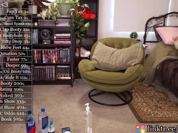 girl
        evelynpiers cam image #3925224