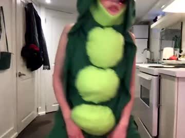 girl
        littlesugarpea cam image #1045177