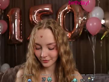 girl
        lissa_meooow cam image #5215512