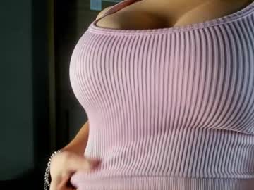 girl
        harriethadsonn cam image #6131070