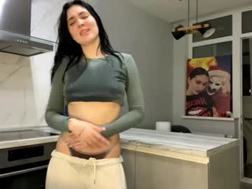 girl
        brigitte_lahaie cam image #5872111
