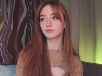 girl
        lizzy_blaze cam image #2986292