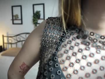 girl
        sona_rise cam image #5707505
