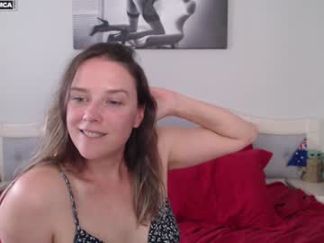 girl
        bluexstacey cam image #5452677