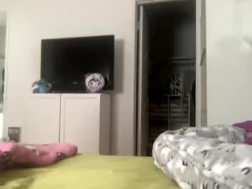 girl
        katejade cam image #4321139