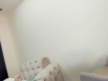 girl
        ehotlovea cam image #5866752