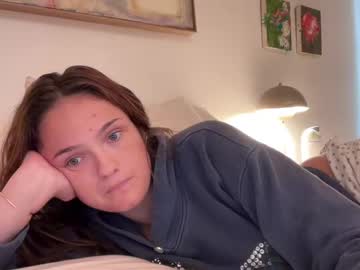 girl
        daisybabyyyyy cam image #5714477