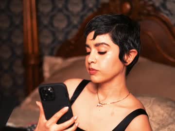 girl
        j_o_a_n cam image #6297267