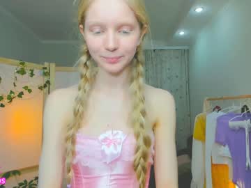 girl
        jenny_ames cam image #4205297