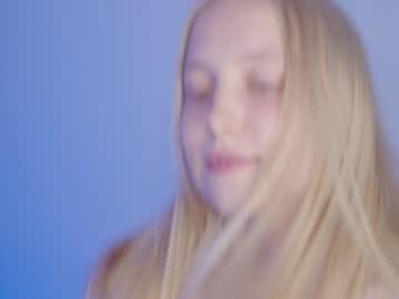 girl
        appr0ved cam image #1561967