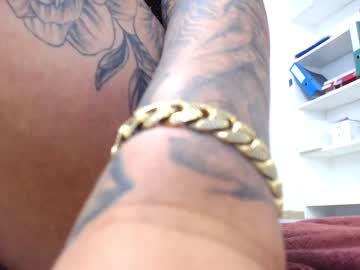 girl
        lettali cam image #1459856