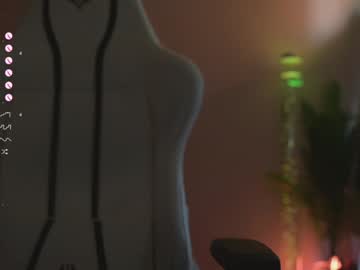 girl
        harusaku cam image #4941771