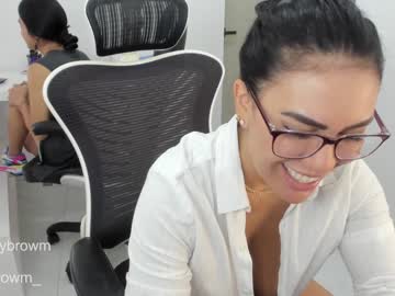couple
        emillybrowm cam image #4211458