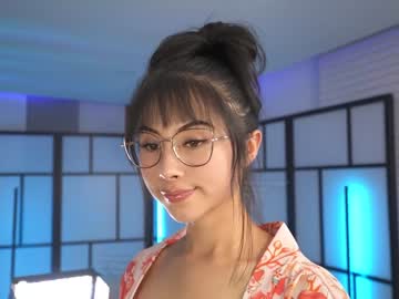 girl
        gigi_ulala cam image #3704570