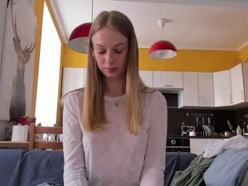 girl
        magic_couple13 cam image #4138489
