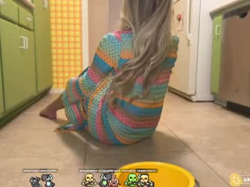 girl
        oh_ok_cassidy cam image #5179184