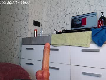 girl
        simplegirl1996 cam image #1711791