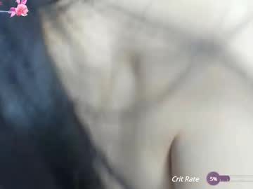 girl
        liavee cam image #6781064