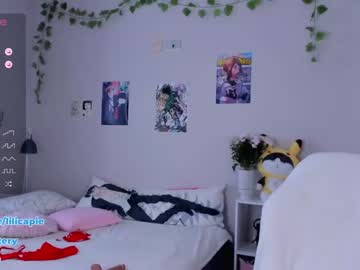 girl
        lilicapie cam image #3511661