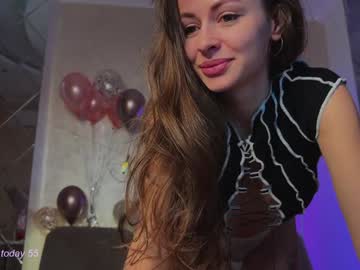 girl
        yourhanna cam image #5525296