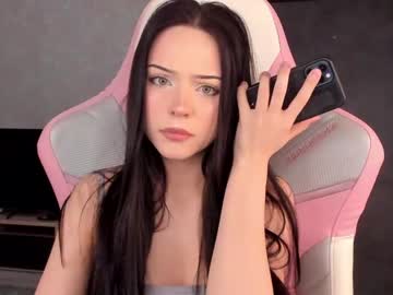 girl
        girl_of_yourdreams cam image #1198441